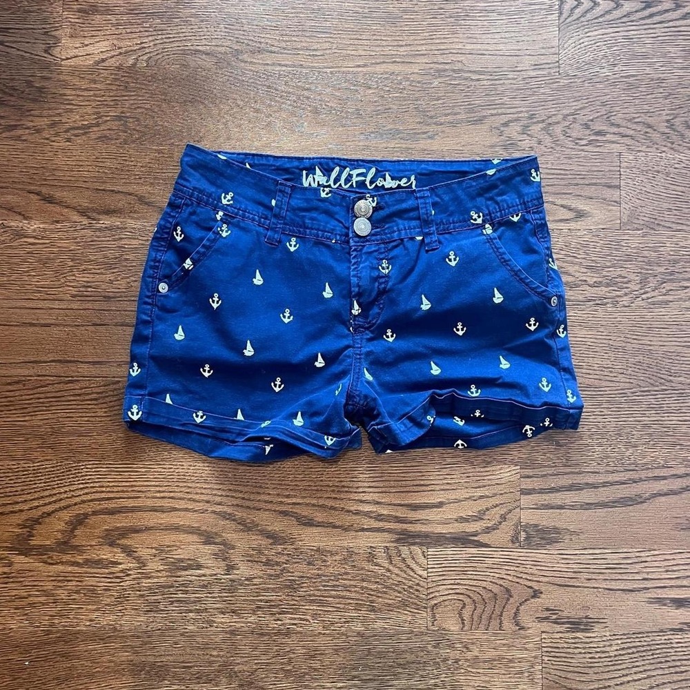 🍟y2k women's navy anchor print mid/high‎ rise double button jean shorts size 5